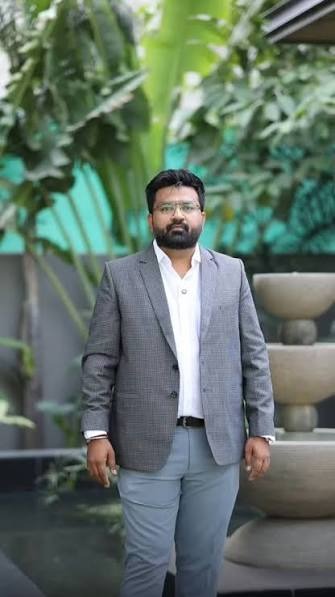 Bhavik Rawal — Founder, Rawal Realty